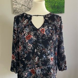 American Eagle - Floral Top